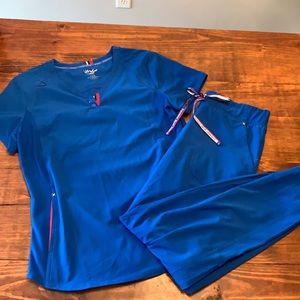 iflex Cherokee Empowered Women Scrub Set royalblue